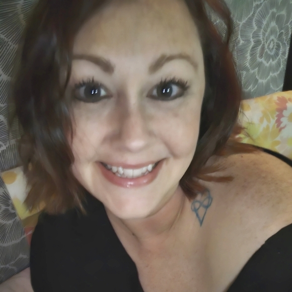 Meet your Posher, Tracey - Picture 6 of 16